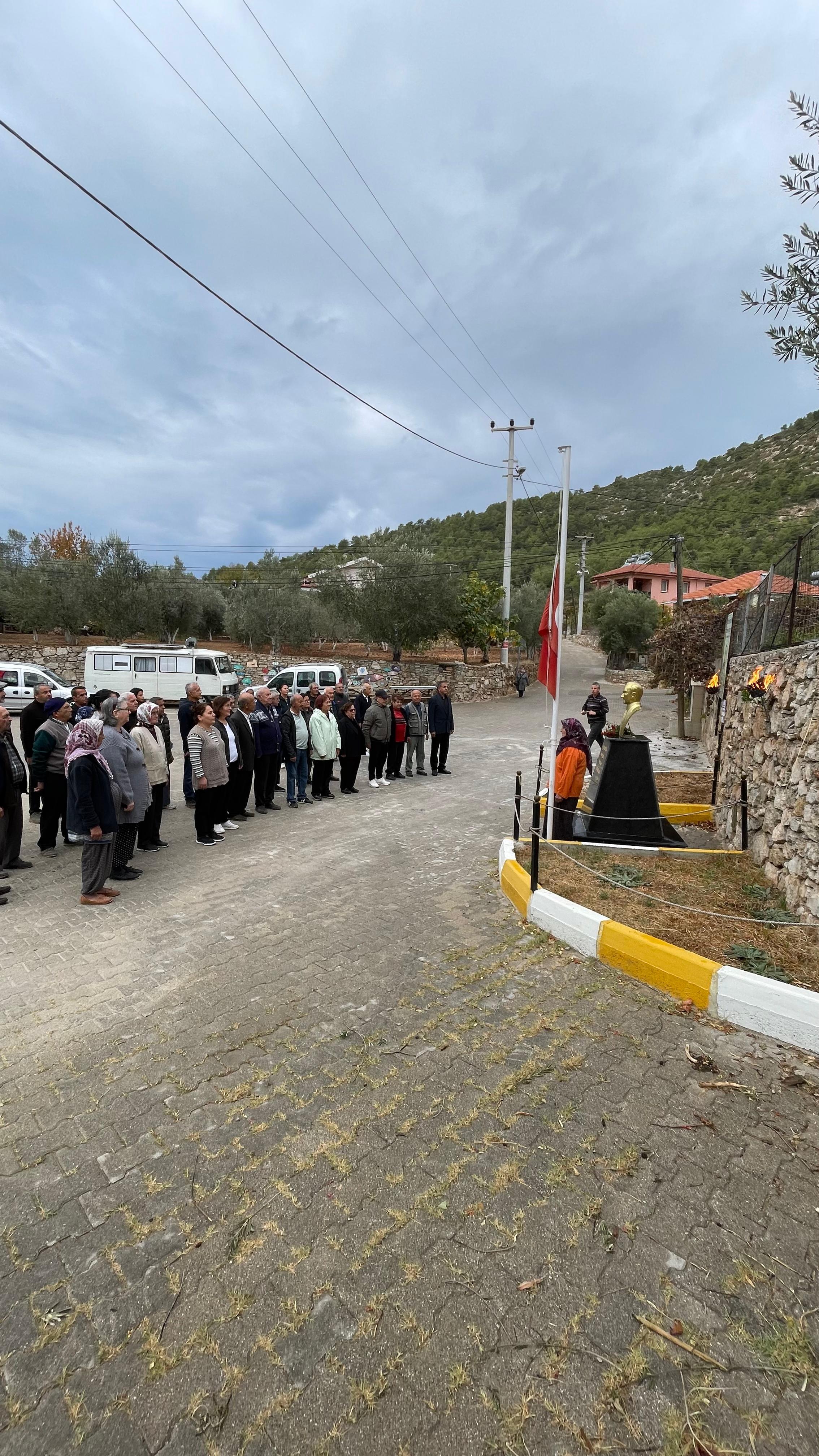 Fethiye'de Köy Halkı Atatürk'ü Andı (2)