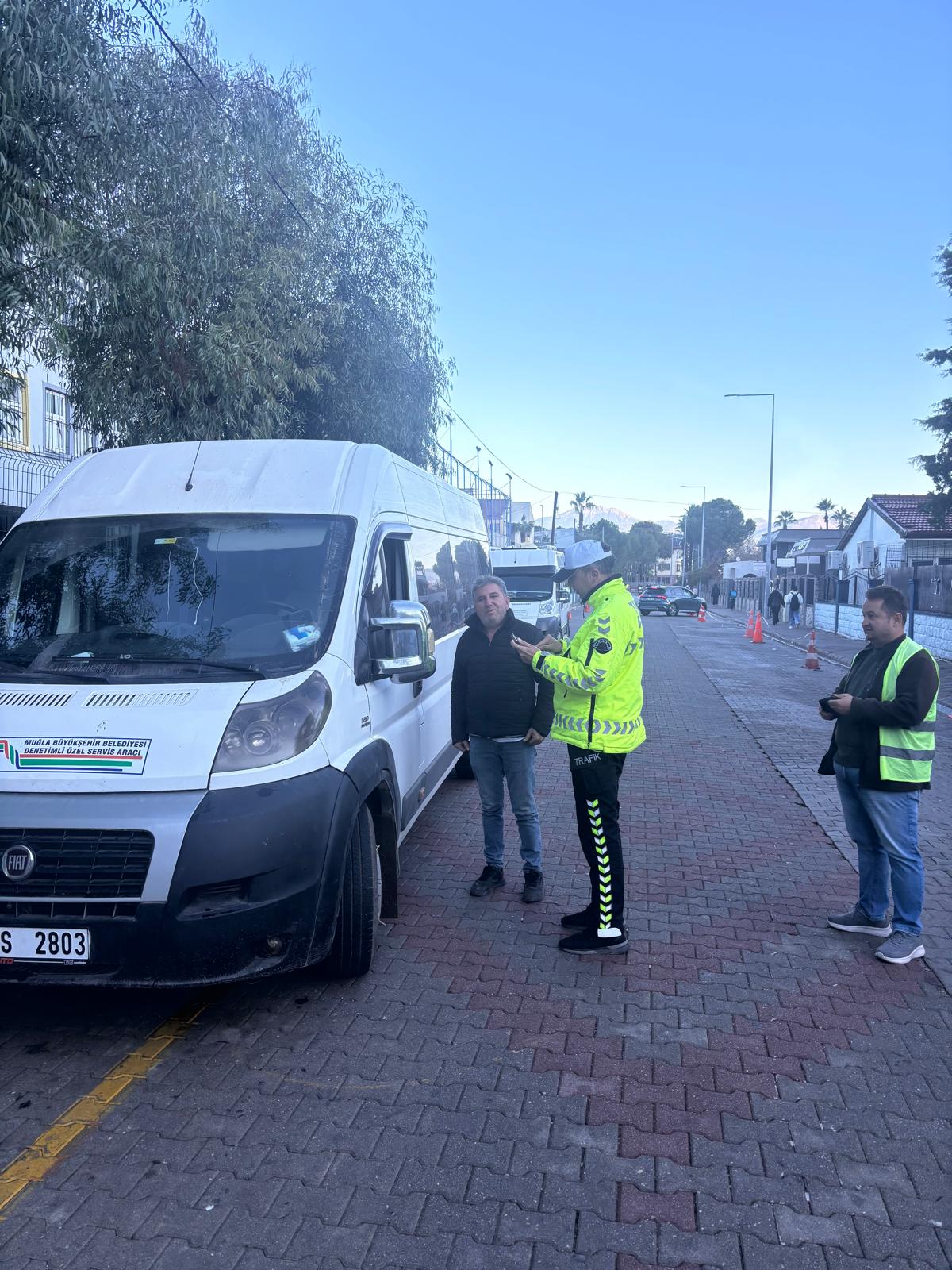 Fethiye'de Öğrenci Servislerine Yoğun Denetim (4)