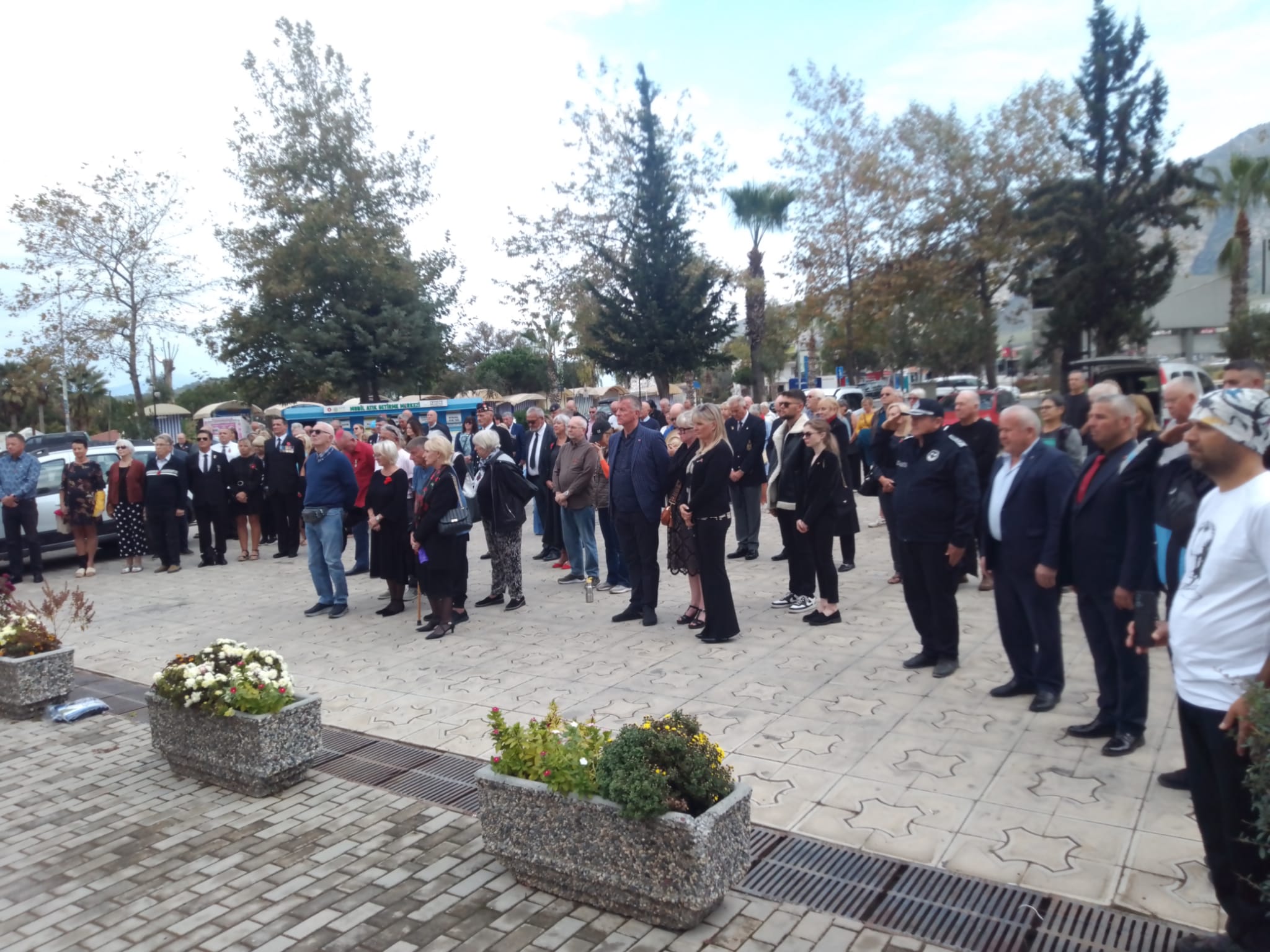 Fethiye’deki İngilizler Atatürk’ü Törenle Andı (1)