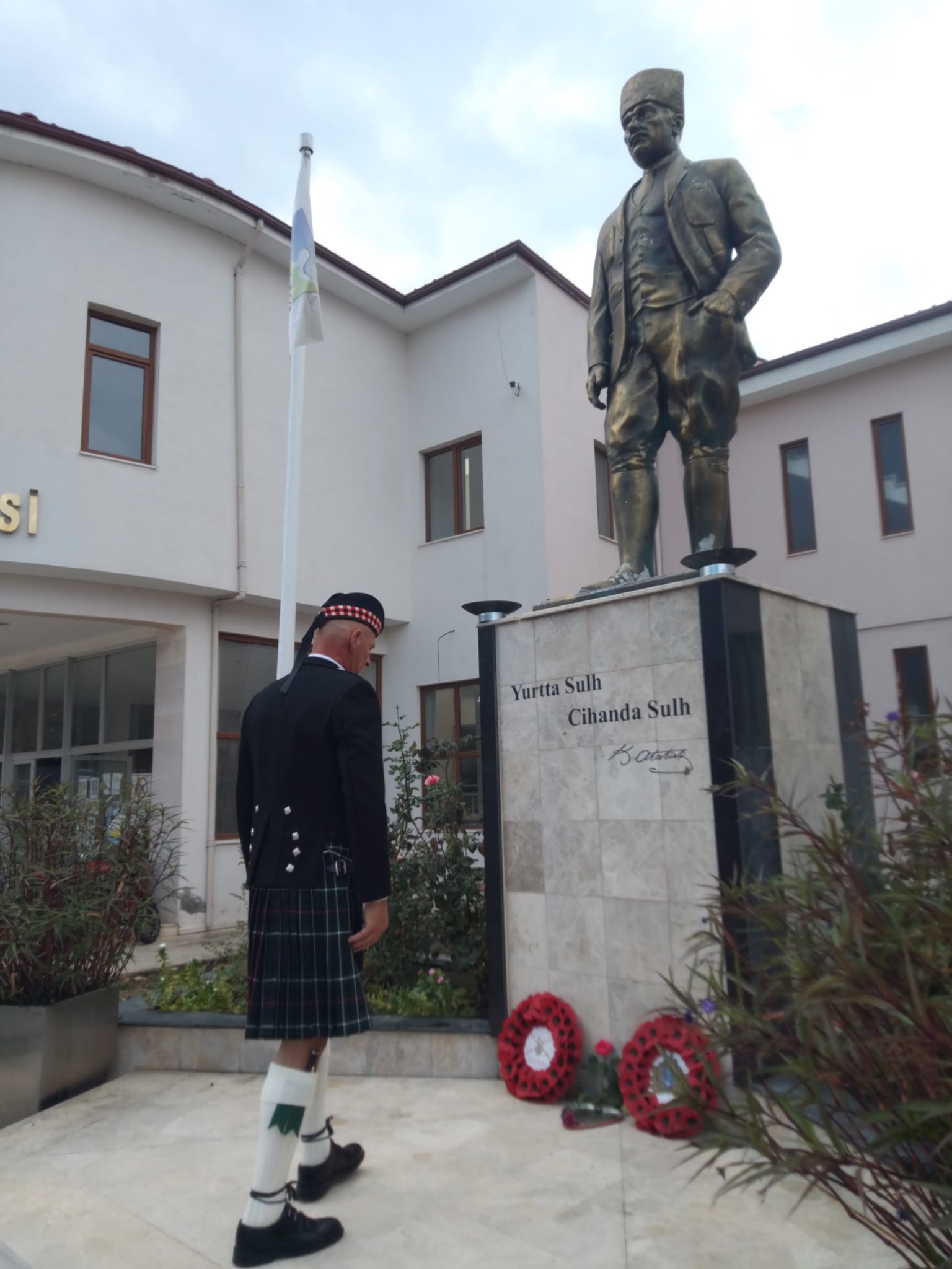 Fethiye’deki İngilizler Atatürk’ü Törenle Andı (7)