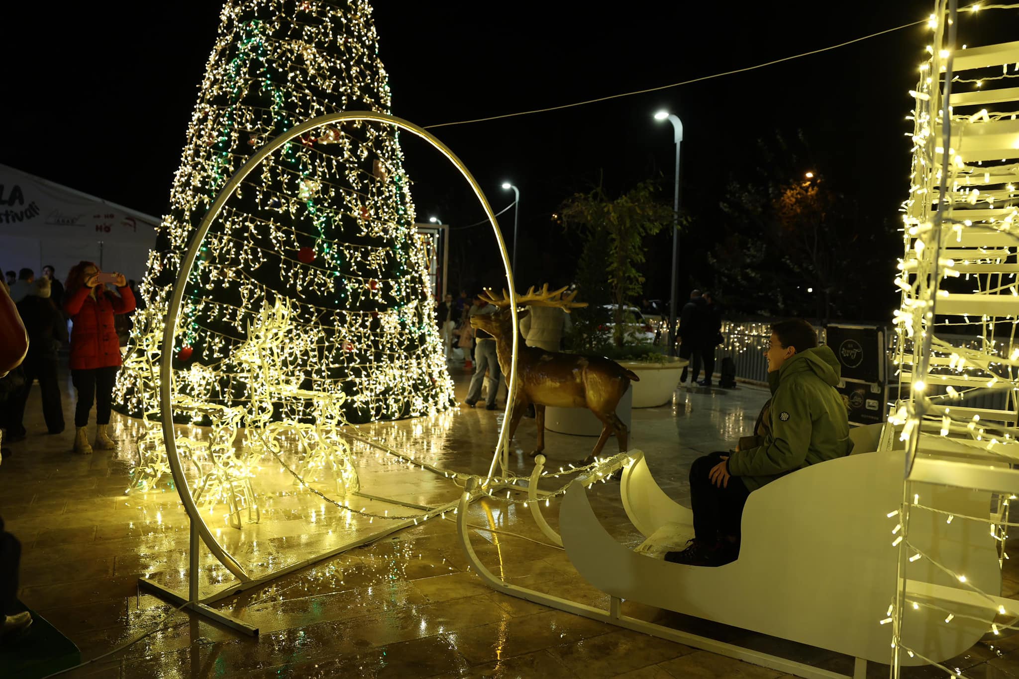 Buz Gibi Havada Sımsıcak Yılbaşı Kutlaması (3)