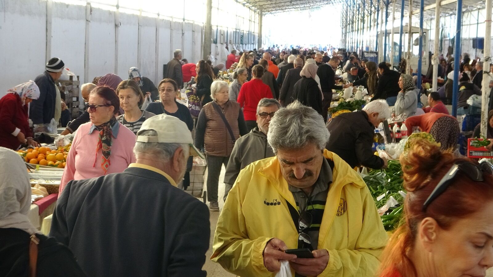 Cuma Pazarı’nda Bağışıklığı Güçlendiren Ürünlere Yoğun İlgi (9)