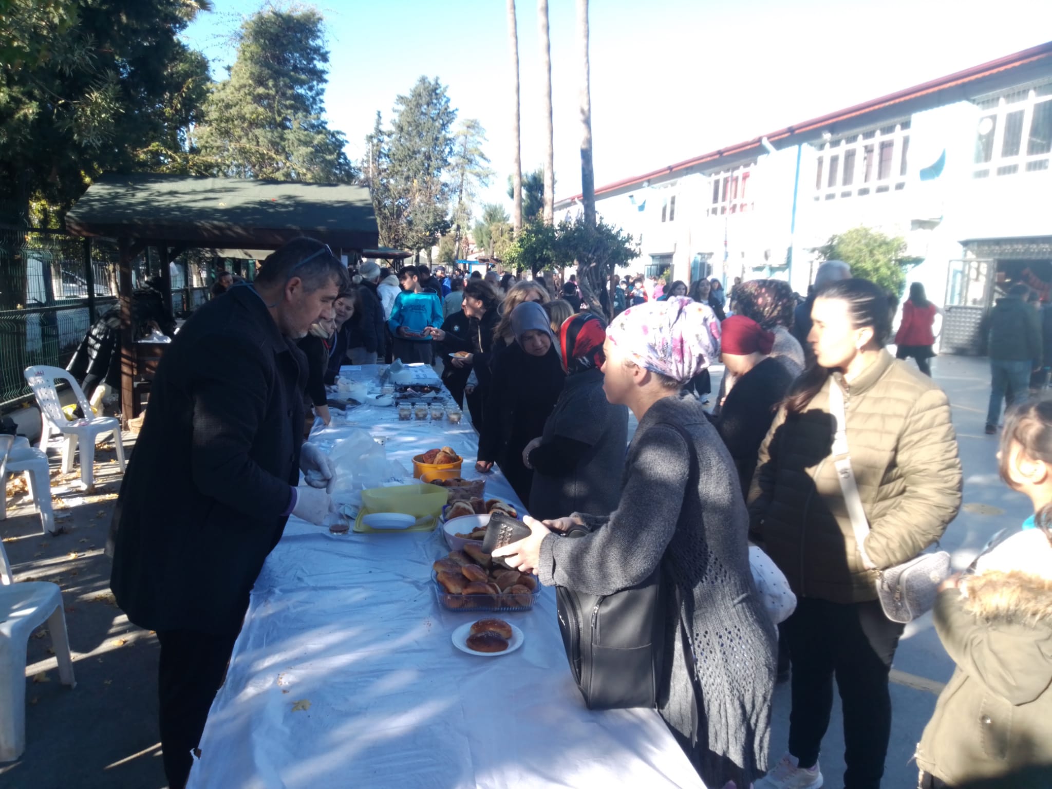 Fethiye Kaymakamı Ertaş, Kermese Katıldı (5)