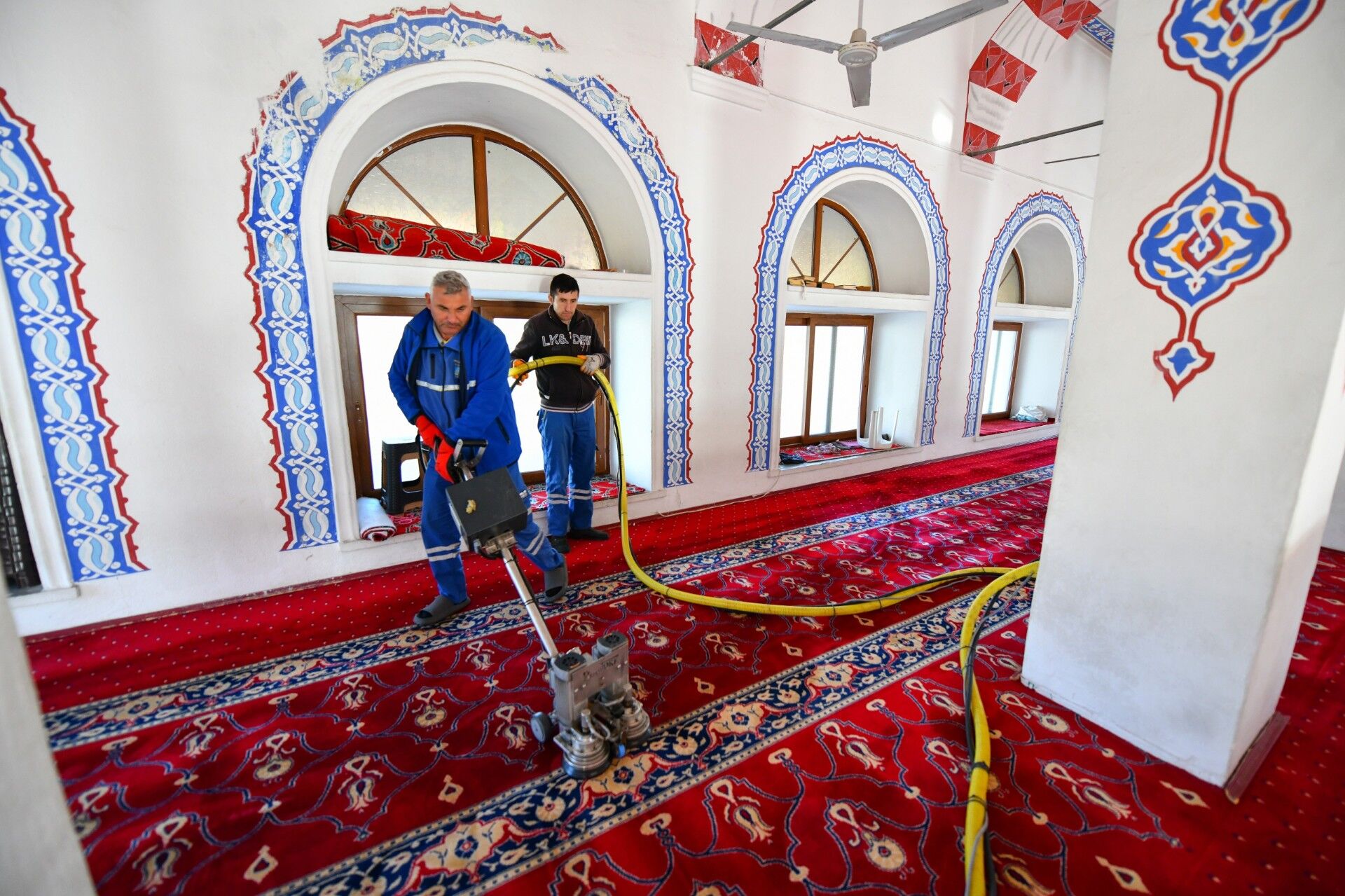 Fethiye’de Camiler Temizlenmeye Başlandı (1)