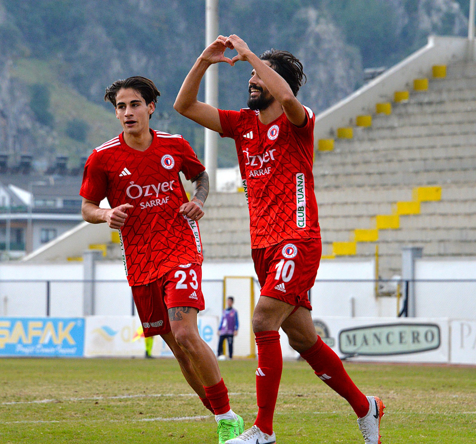 Fethiyespor'lu Futbolcular; “Hedefimiz En Fazla Puanı Toplamak”