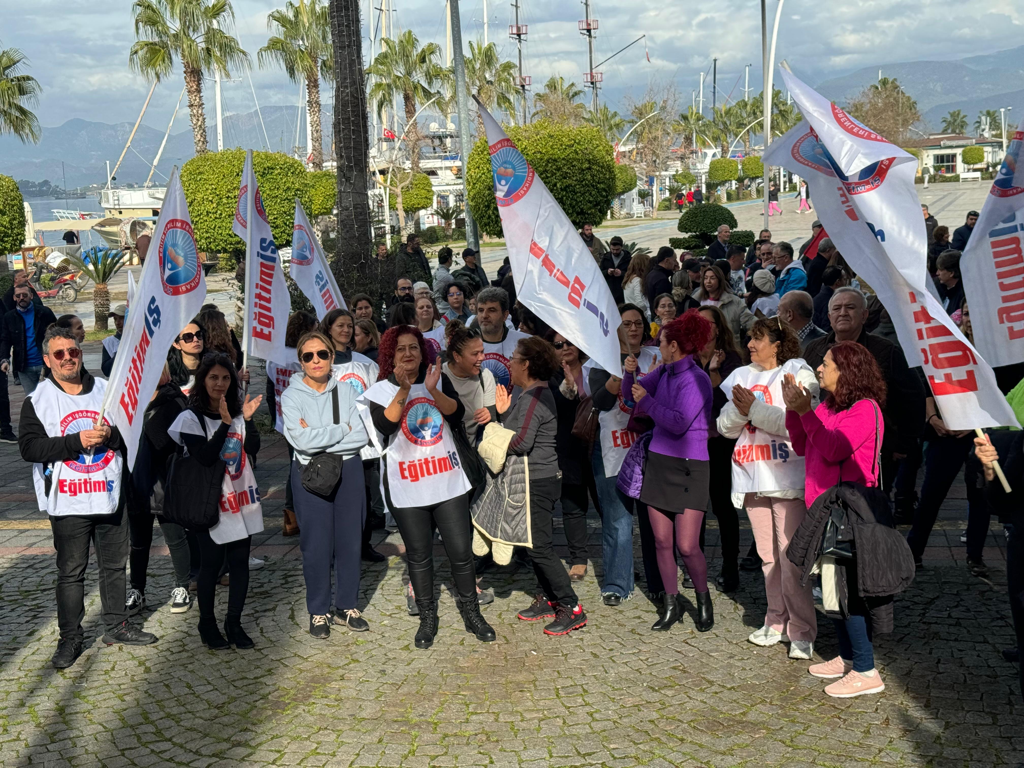 Fethiye’de Öğretmenler İş Bırakma Eylemi Yaptı (5)