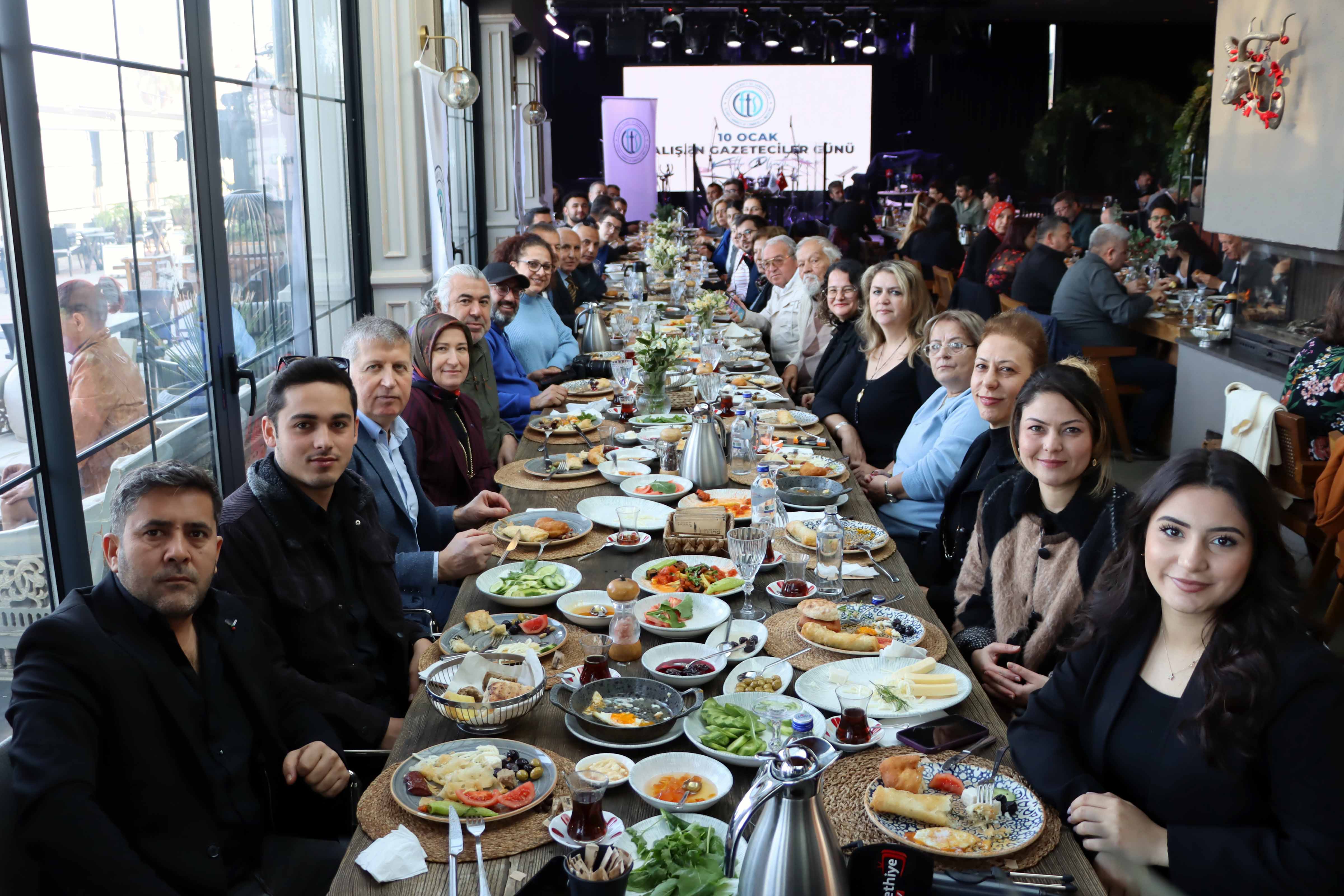 Ftso, 10 Ocak Çalışan Gazeteciler Gününde Basın Emekçileriyle Buluştu (4)