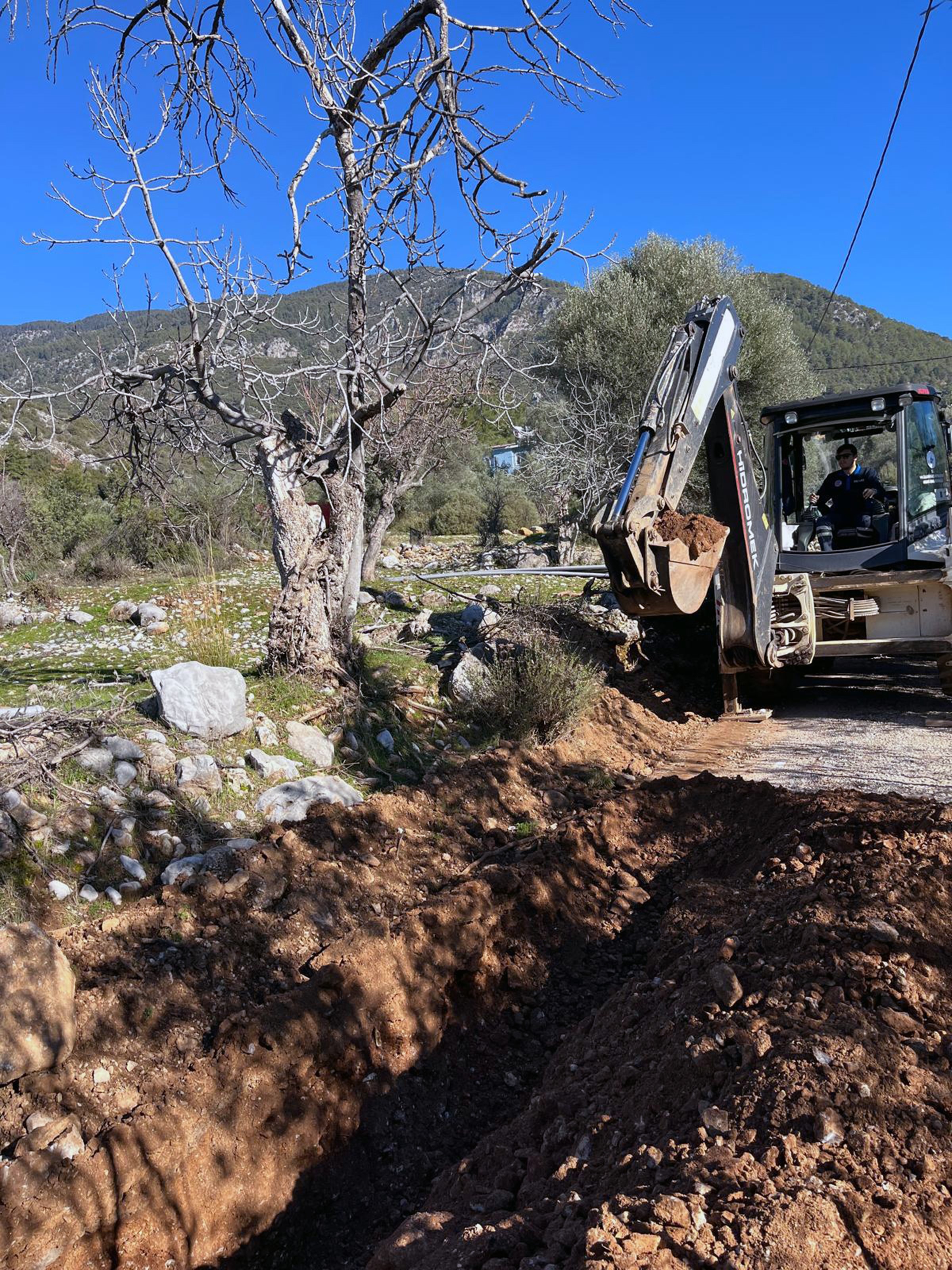 İncirköy’ün İçme Suyu Altyapısı Yenilendi (1)