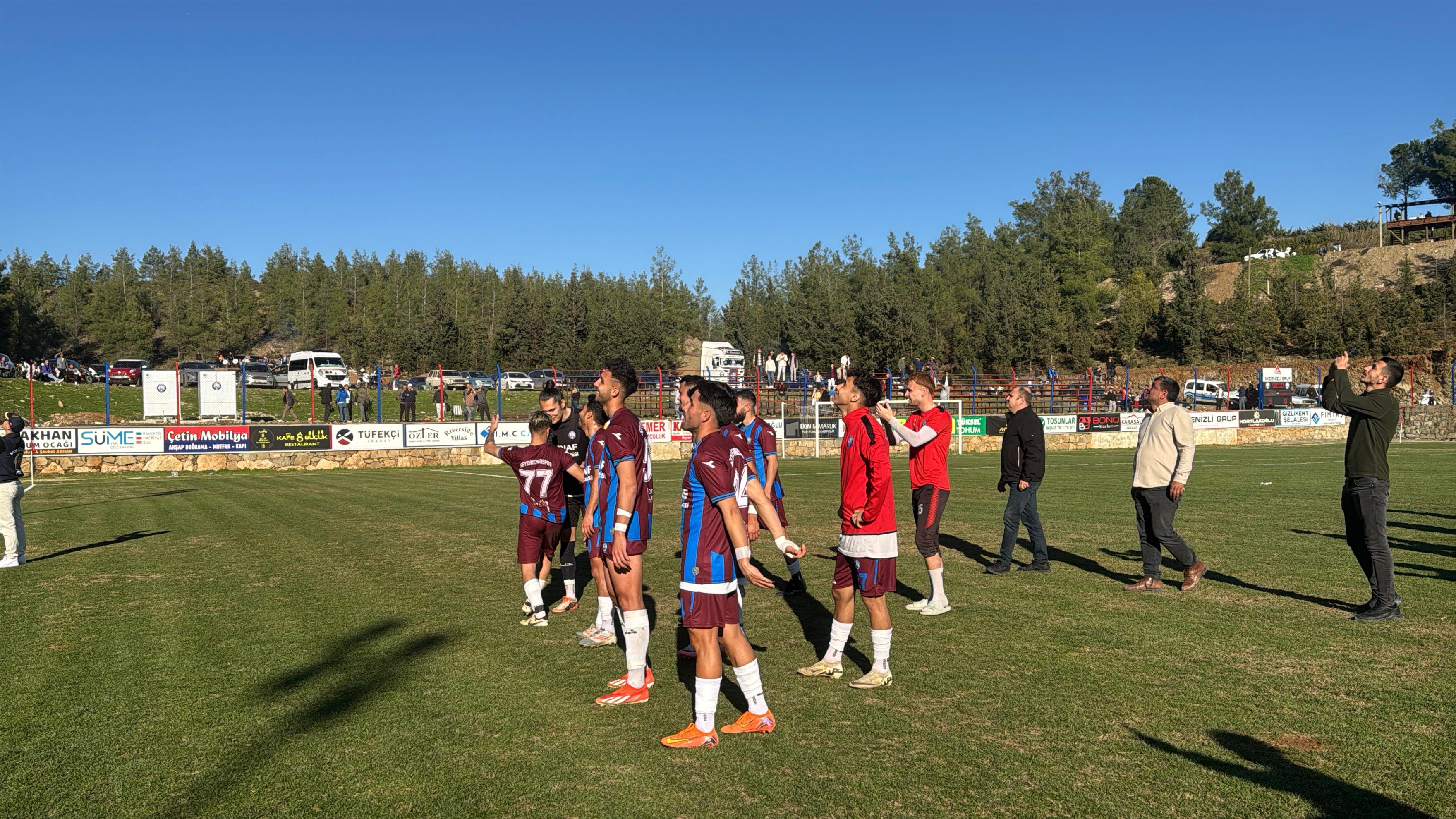 Şampiyon Seydikemerspor Kendi Sahasında 3’Ledi (17)