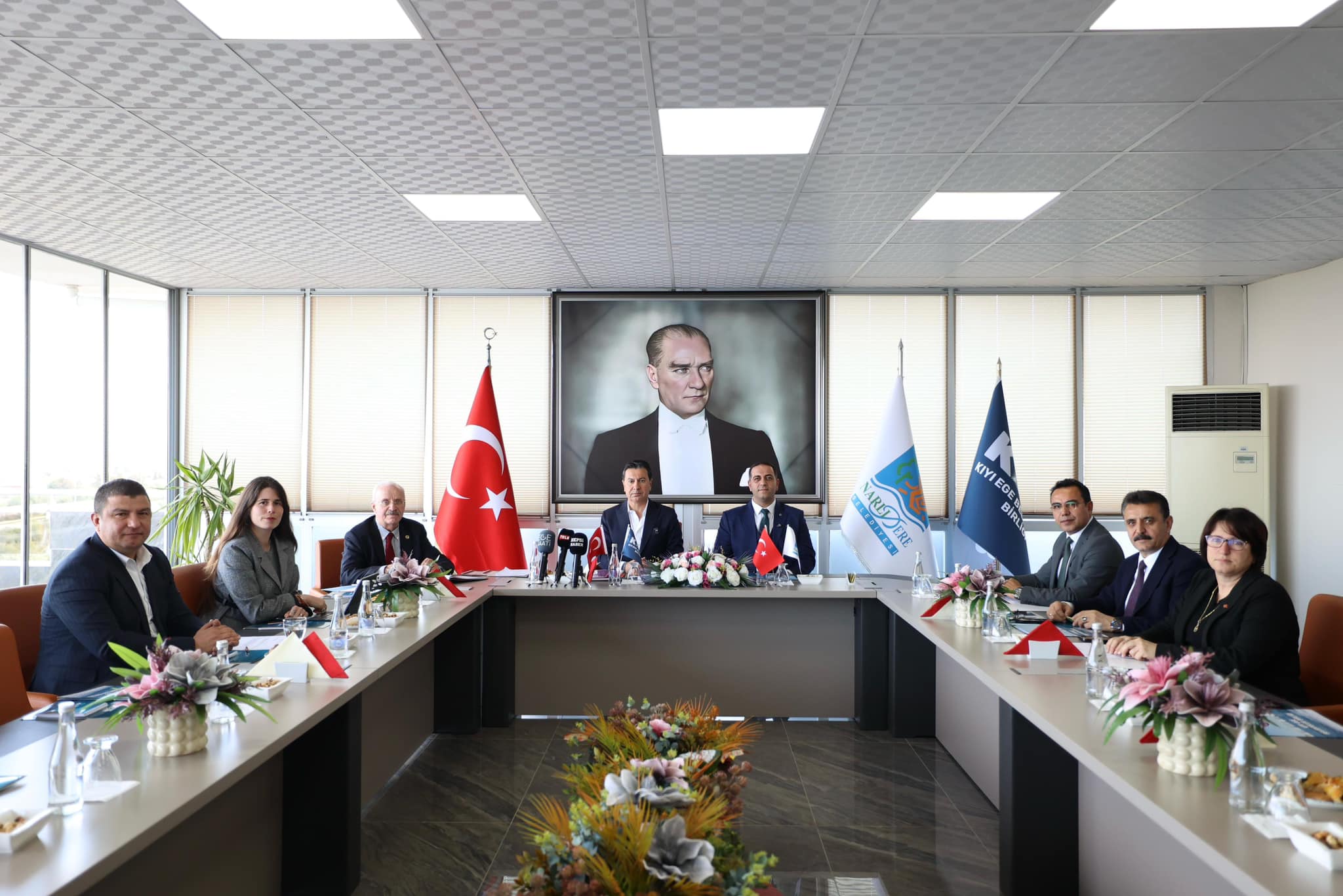 Başkan Aras’tan Kıyı Ege Belediyeler Encümeni’nde Önemli Açıklamalar (6)