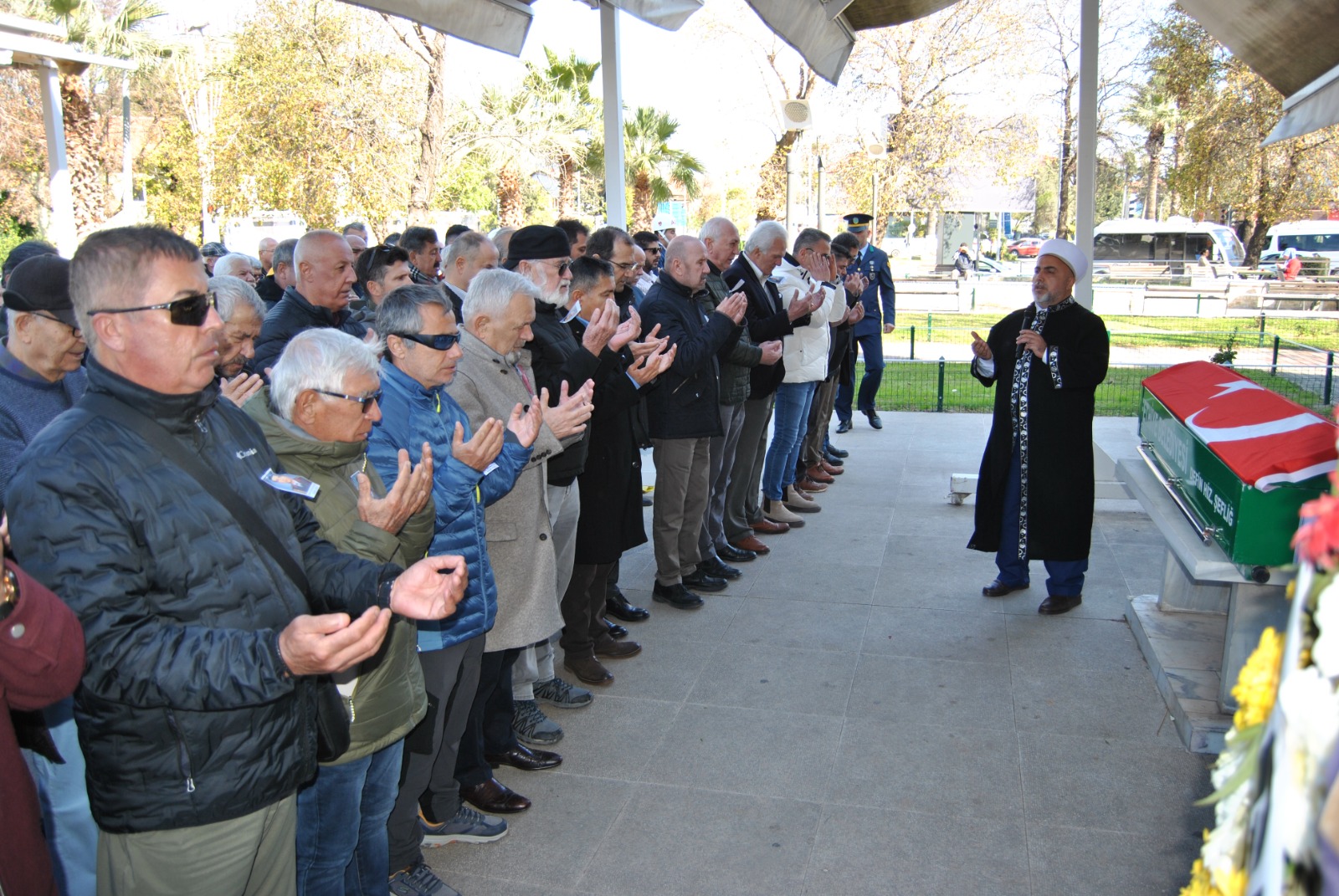 Emekli Kurmay Albay Son Yolculuğuna Askeri Törenle Uğurlandı (16)