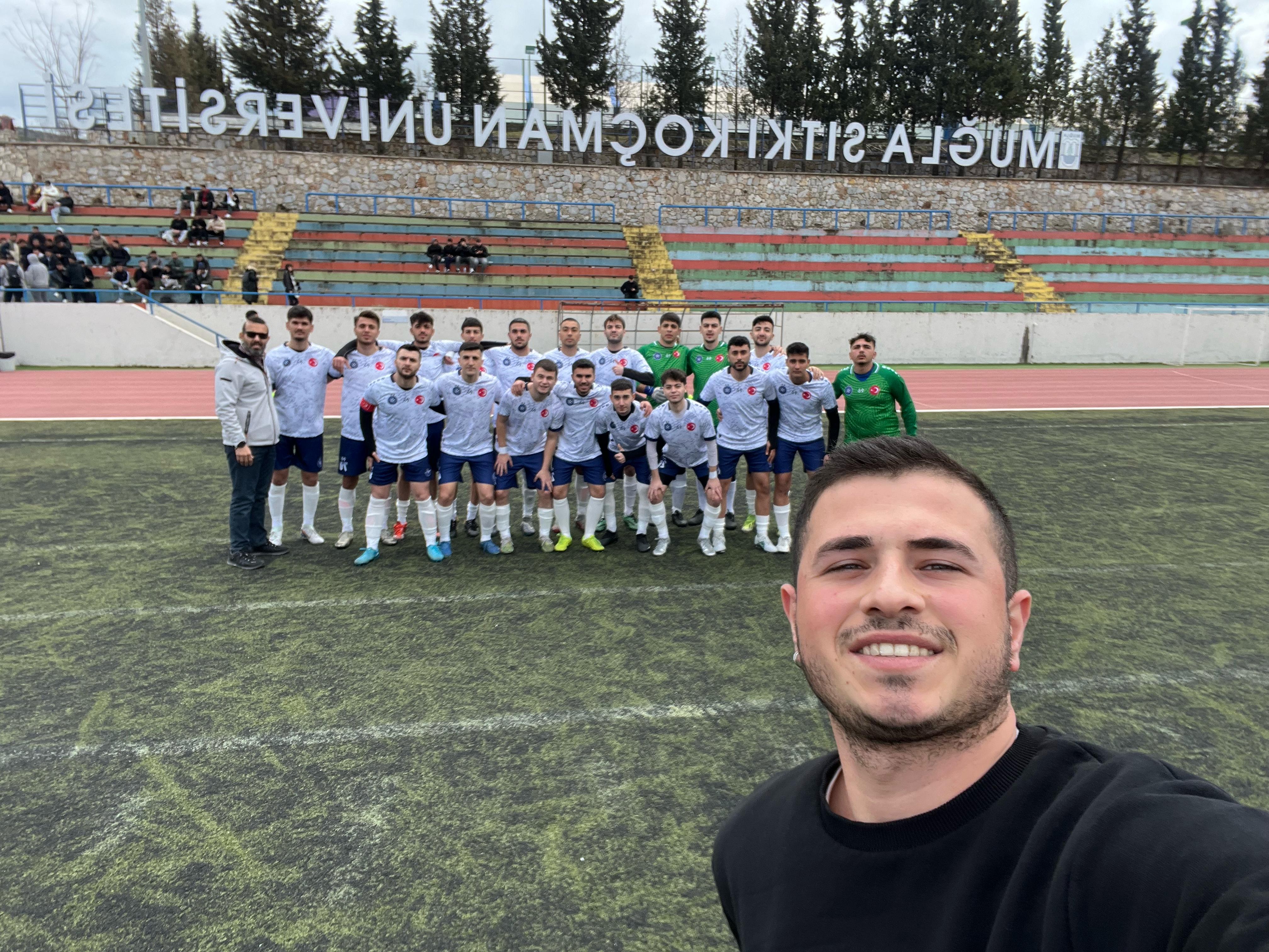 Fethiye İşletme Fakültesi Futbol Takımı Kupa Yolunda (1)