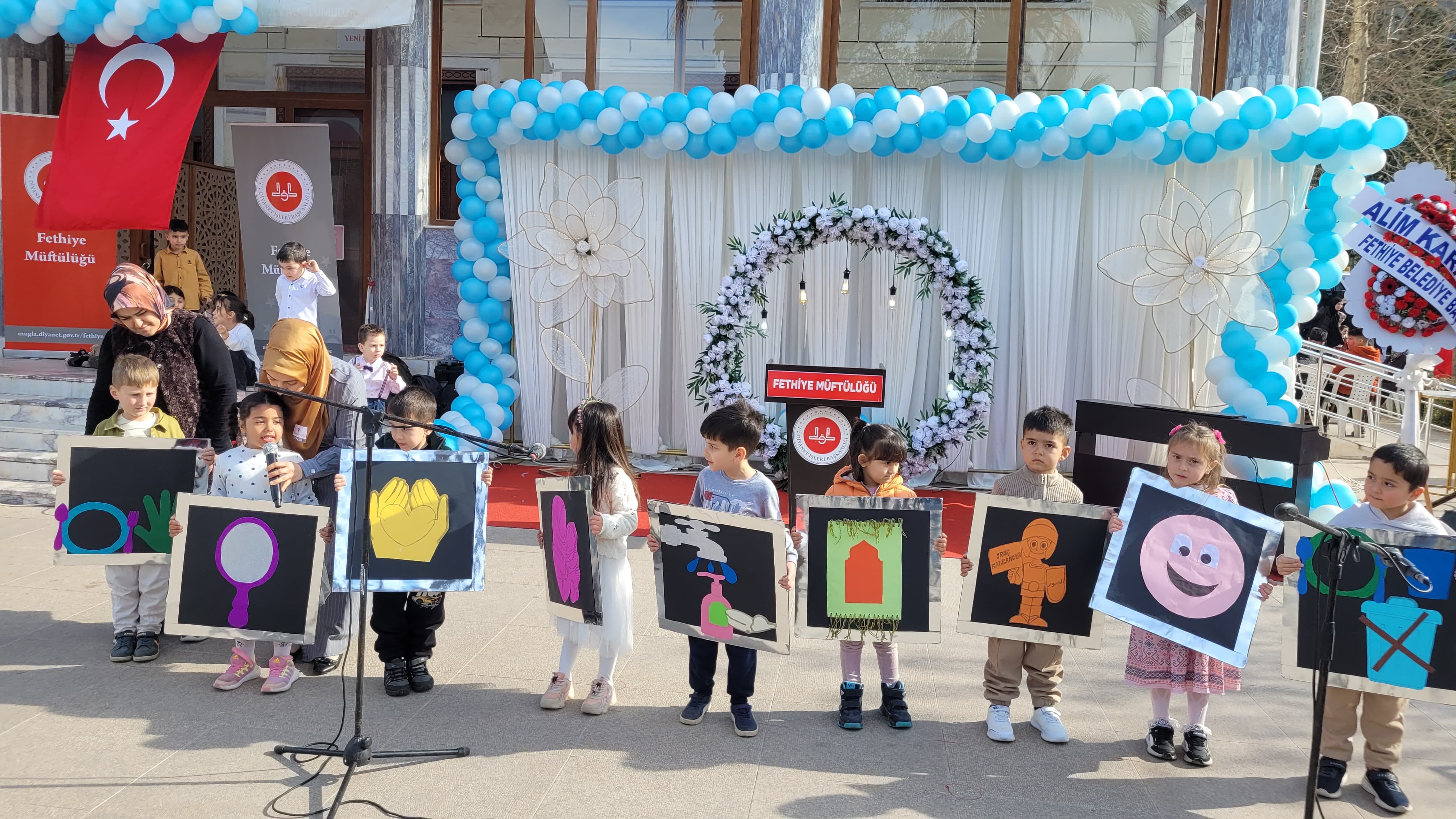 Fethiye’de Ramazan Ayı, Çocuk Şenliği Coşkusu (7)