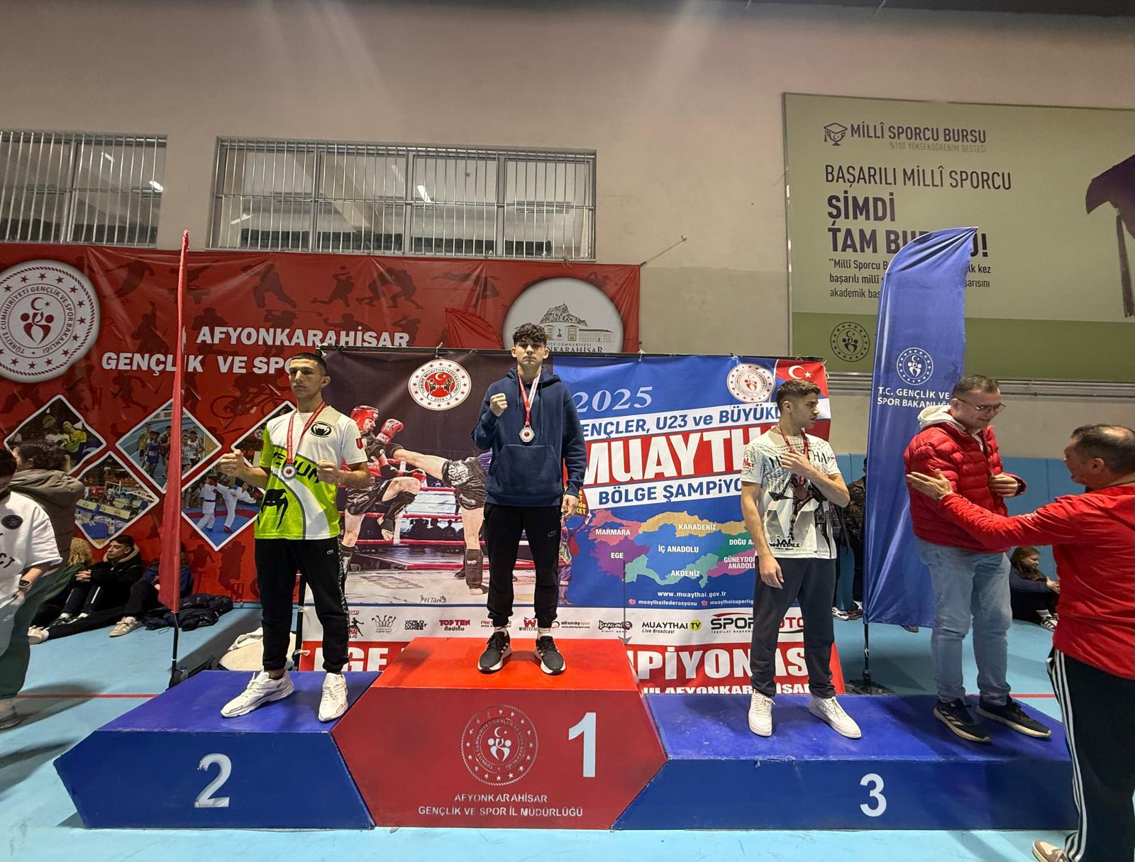 Muay Thai'de Fethiyeli Sporcuların Başarısı (4)