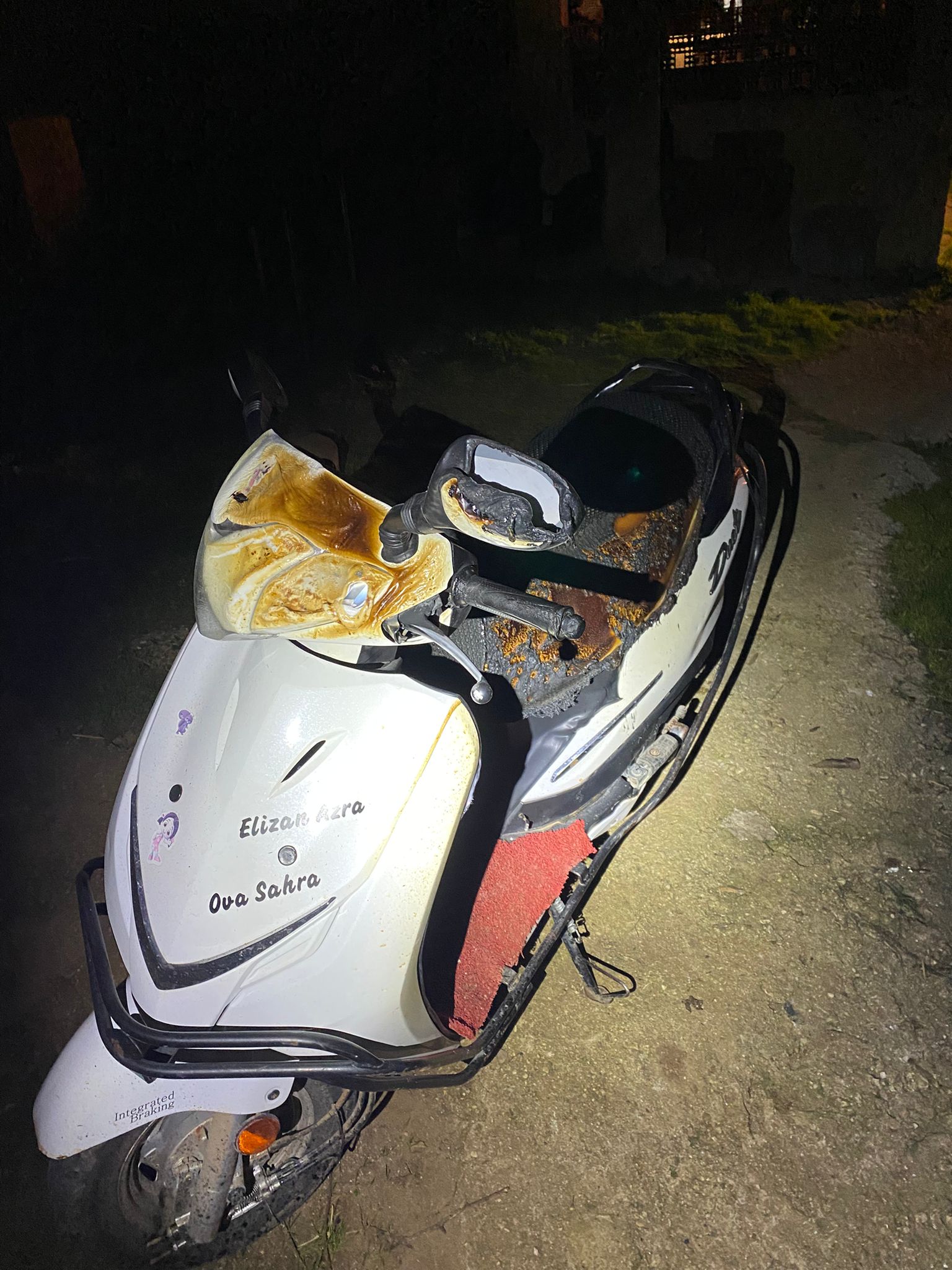 Seydikemer’de Araçları Kundaklayan 2 Kişi Tutuklandı (2)