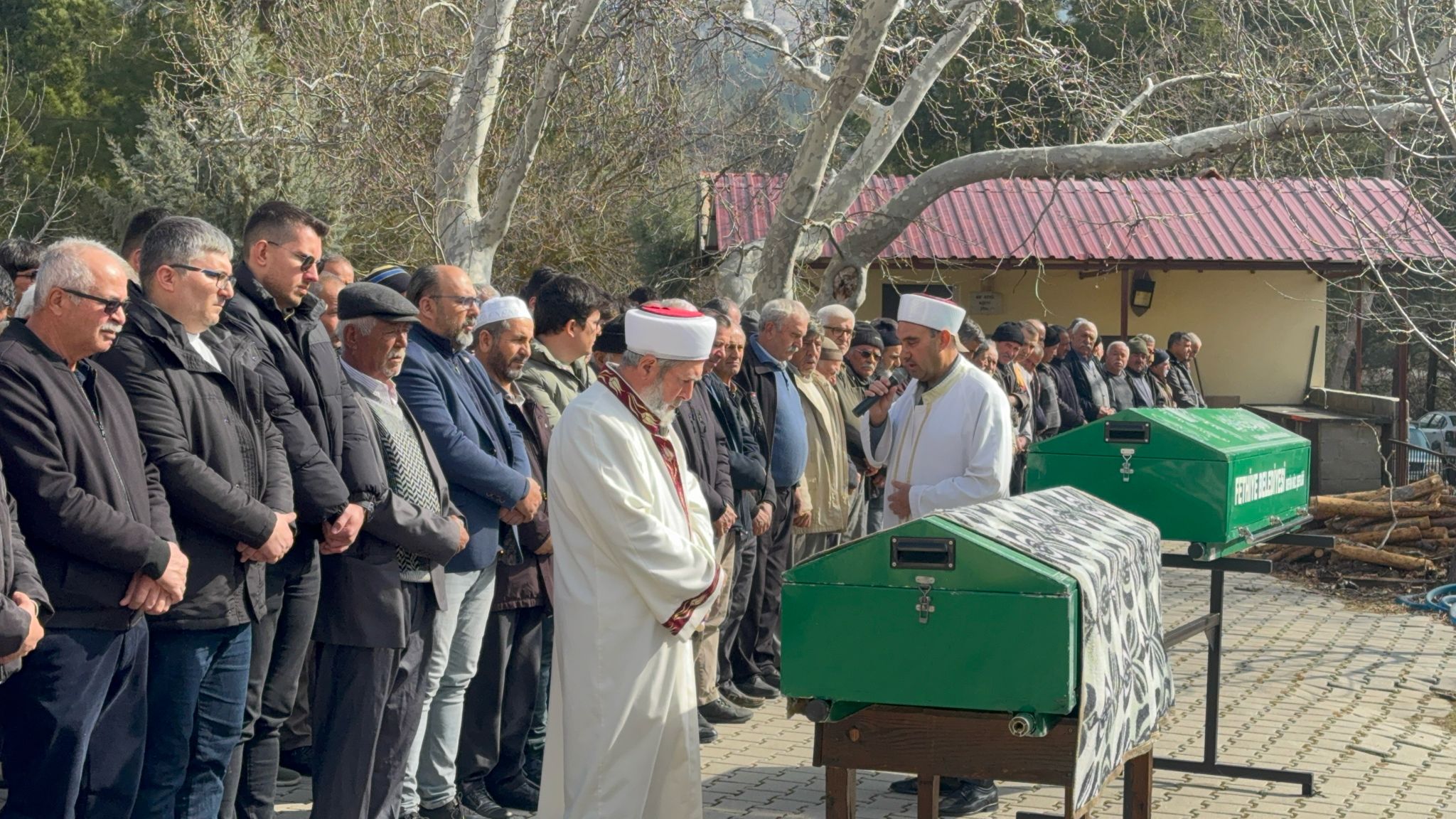 38E638E8 5Fa5 4475 A603 B7C1F4781Aef-1