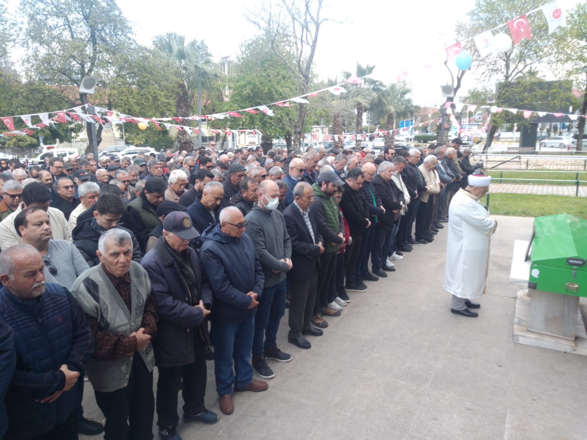 8C84764D B266 44Ec 997F De9Cd629E942