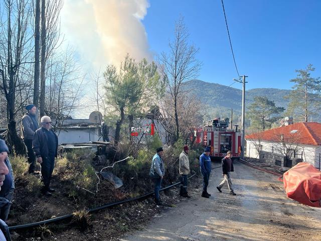 Fethiye’de Yangın Faciası 2 Kişi Hayatını Kaybetti (1) (Copy)