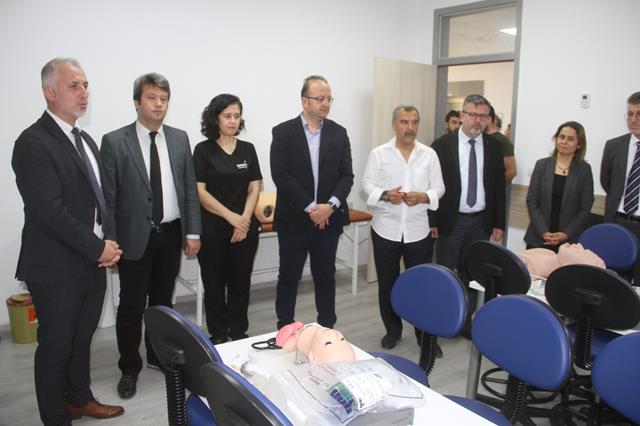Esnaf Hastanesi’nden Eğitime Hayat Veren Destek (7) (Copy)