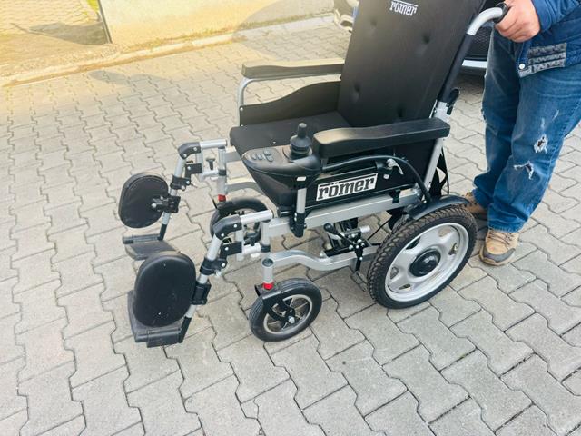 Fethiye’de Felç Geçiren Adama Akülü Sandalye Hediye Edildi (1) (Copy)