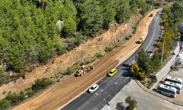 Fethiye’de Taşyaka–Ölüdeniz Yol Projesi Tüm Hızıyla Sürüyor (1) (Copy)