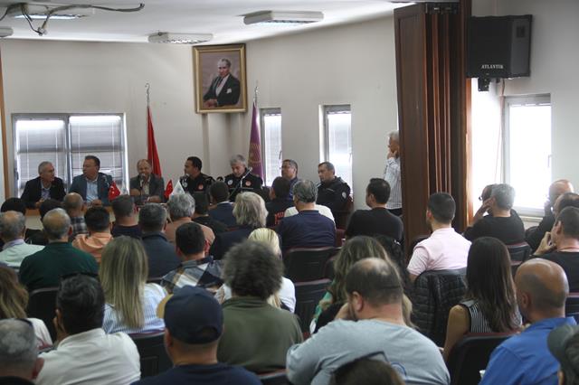 Fethiye’de Turizm Sezonu Öncesi Yangın Güvenliği Toplantısı Düzenlendi (7) (Copy)