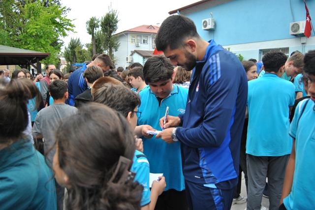 Fethiyespor, 23 Nisan Coşkusu Yaşadı (33) (Copy)