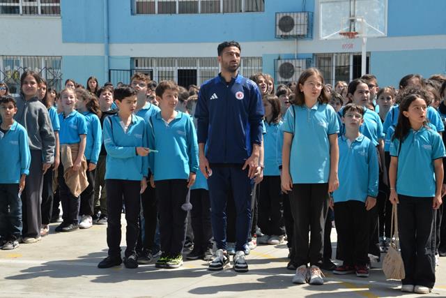Fethiyespor’dan Öğrencilere 23 Nisan Sürprizi (7) (Copy)