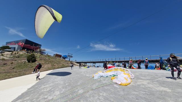 12 Ay Yamaç Paraşütü Yapılan Tek Merkez Babadağ (1) (Copy)