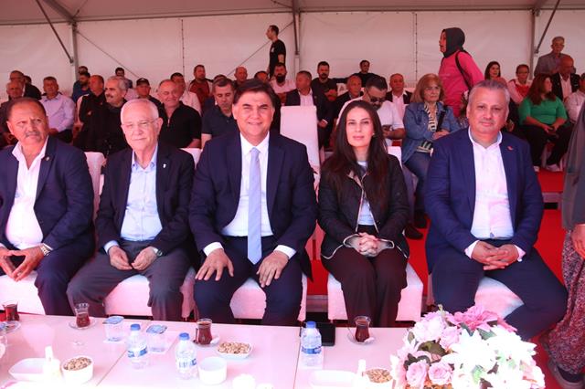Fethiye Belediyesi 3. Mustafa Kiremitli Yağlı Güreşleri Coşkuyla Başladı (4) (Copy)