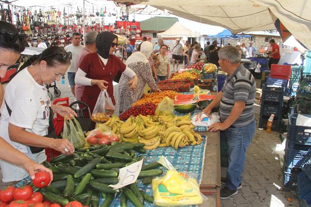 Fethiye Pazarlarında Yaz Hareketliliği Başladı (4) (Copy)