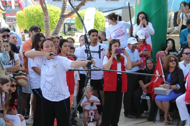 Fethiye’de 19 Mayıs Coşkusu Tören Ve Etkinliklerle Kutlandı (19) (Copy)