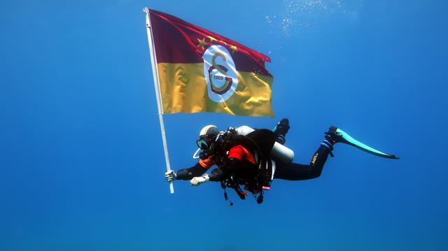 Fethiye’de Dalgıçlardan Deniz Altında Şampiyonluk Kutlaması (1) (Copy)