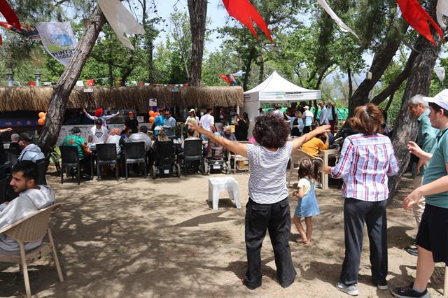 Fethiye’de Özel Bireyler Doyasıya Eğlendi (9) (Copy)