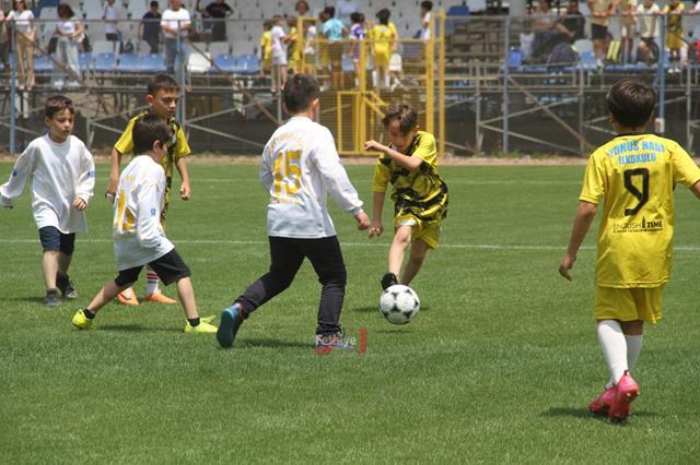 Fethiyespor, “Geleceğin Yıldızlarını Arıyor” Turnuvası Başladı (11) (Copy)