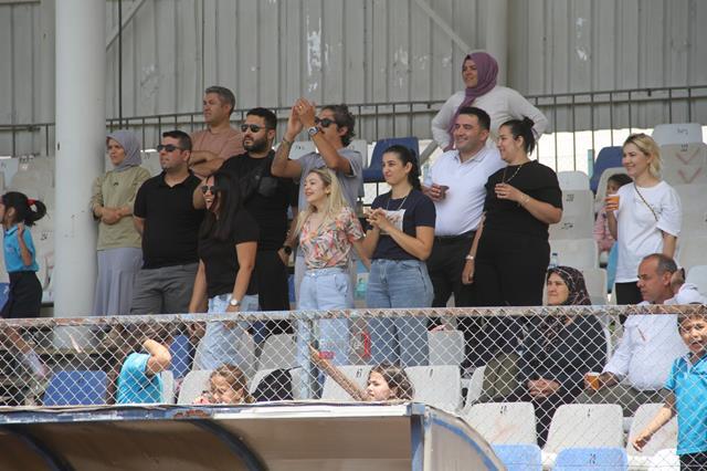 Fethiyespor, “Geleceğin Yıldızlarını Arıyor” Turnuvası Başladı (14) (Copy)