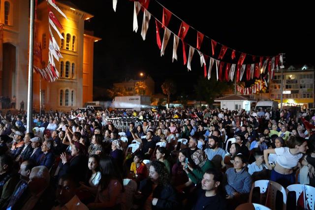 Seydikemer’de 19 Mayıs Coşkusu (6) (Copy)