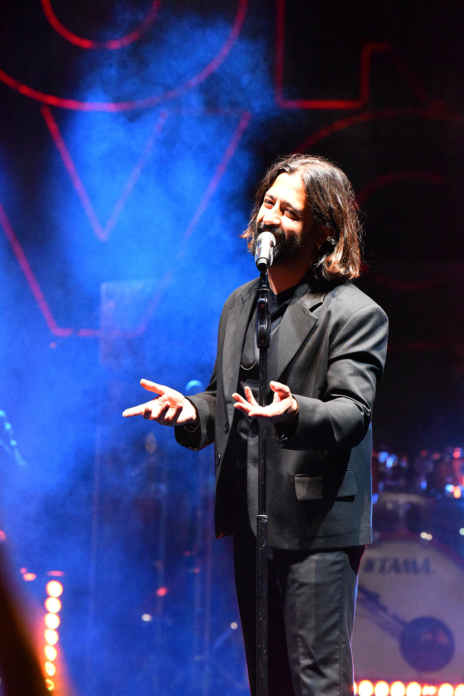 Koray Avcı Konser (8) Kopya