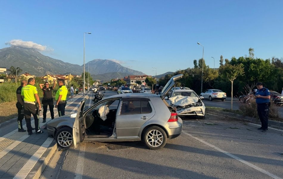 Turuncu Sade Eğlence Ve Sanat Haberi Instagram Gönderisi (1)