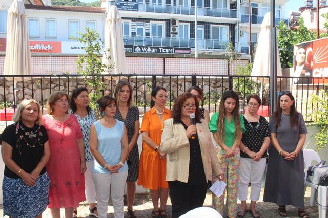 Chp Fethiye Kadın Kolları Başkanından Tanışma Etkinliği (1) (Copy)