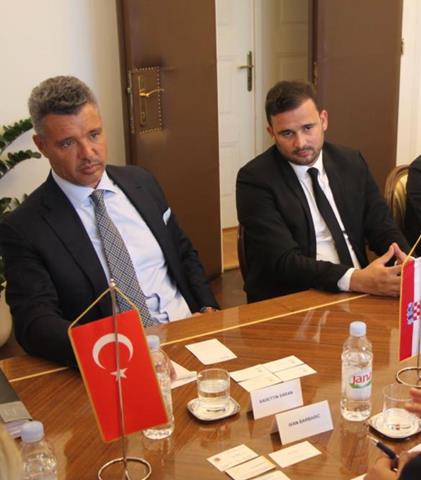 Ercan Torunoğulları’ndan Saran’a Destek (2) (Copy)