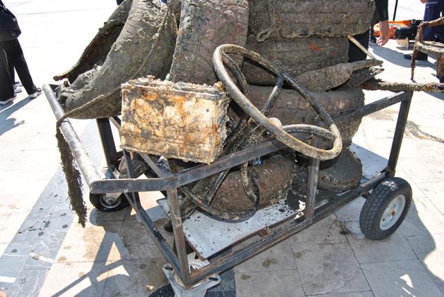 Fethiye’de Sahil Güvenlik Deniz Dibi Temizliği Yaptı (12) (Copy)