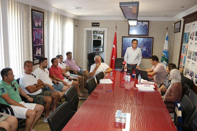 Mali Kurulda Turizmciler Sorunlarını Anlattı (2) (Copy)