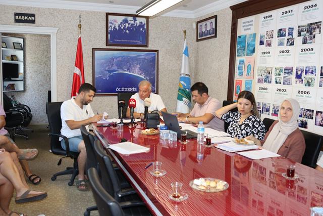 Mali Kurulda Turizmciler Sorunlarını Anlattı (5) (Copy)