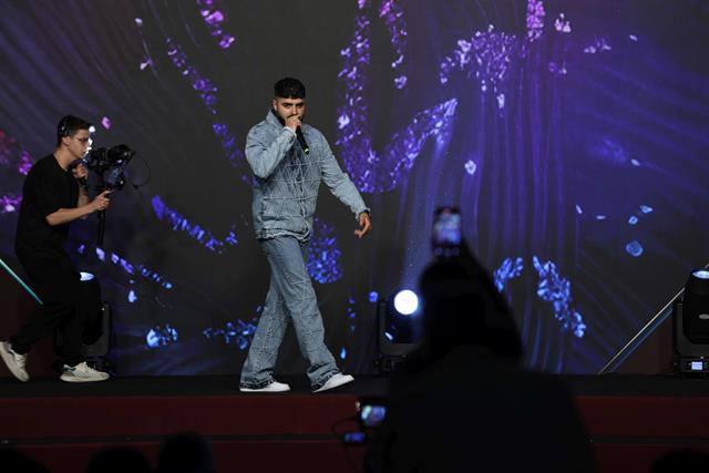 Rap Müziğin Yeni Sesi Apo2.1, İlk Ödülünü Aldı! (3) (Copy)