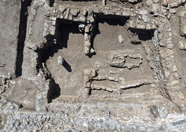 Fethiye Kalesi Kazılarında ‘Şapel’ Ortaya Çıkarıldı (4) (Copy)
