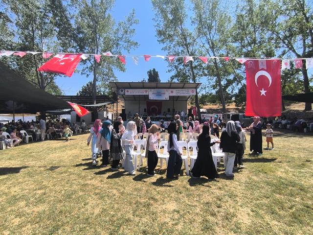 Hafızlar Yayla Şenliğine Yoğun İlgi Oldu (14) (Copy)