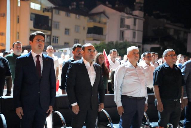 Seydikemer’de 15 Temmuz Demokrasi Nöbeti (6) (Copy)