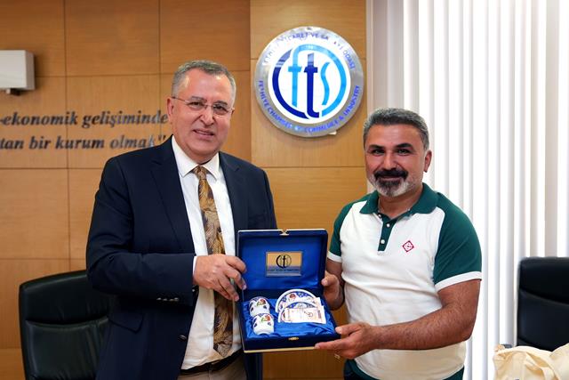 Türk İskoç Ticaret Odası İle Ftso Arasında Turistik Ve Ticari İlişkiler Başlatılacak (6) (Copy)