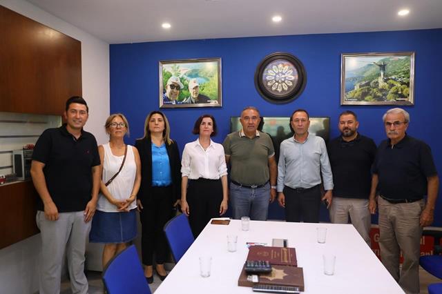 Beledi̇ye Başkani Sezer Durmuş, Chp’li̇ Heyetle Saha Çalişmasina Katildi (6) (Copy)